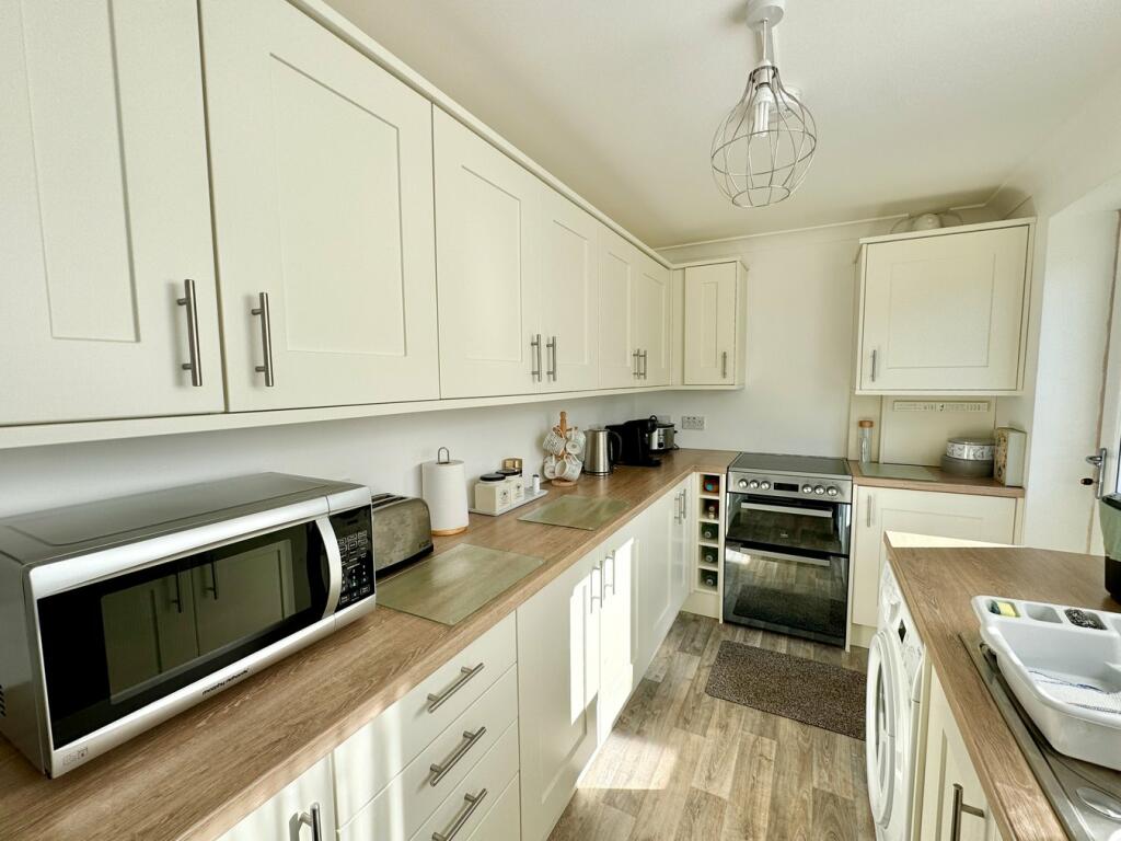 Additional image 4 of Columbine Gardens, Walton on the Naze, CO14