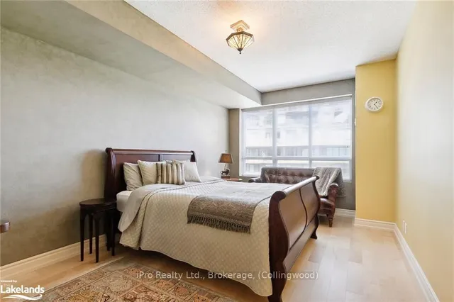 Additional image 15 of 20 COLLIER St Unit 502