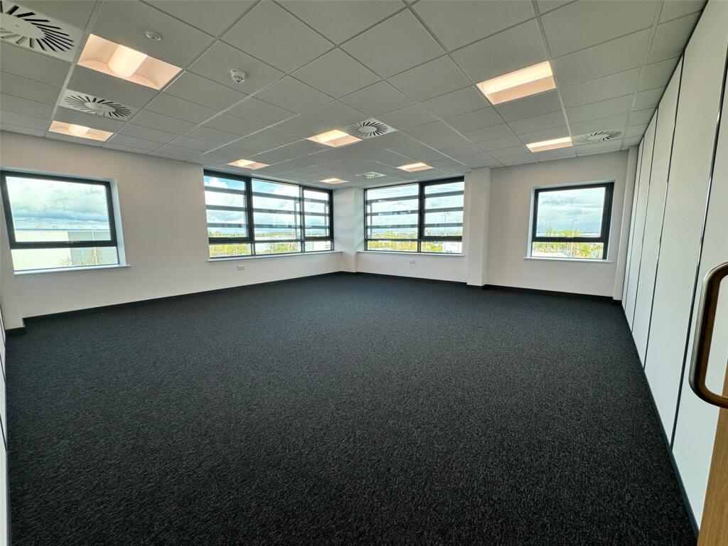 Additional image 5 of Avenue West, Skyline 120 Business Park, Braintree, CM77