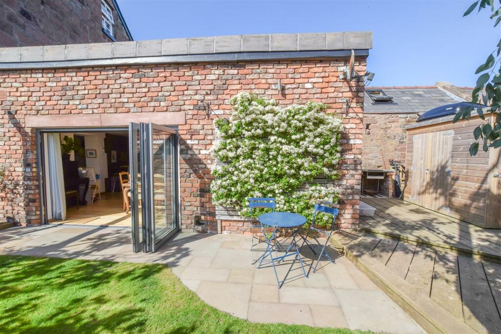 Additional image 21 of Victoria Road, Little Neston, Neston