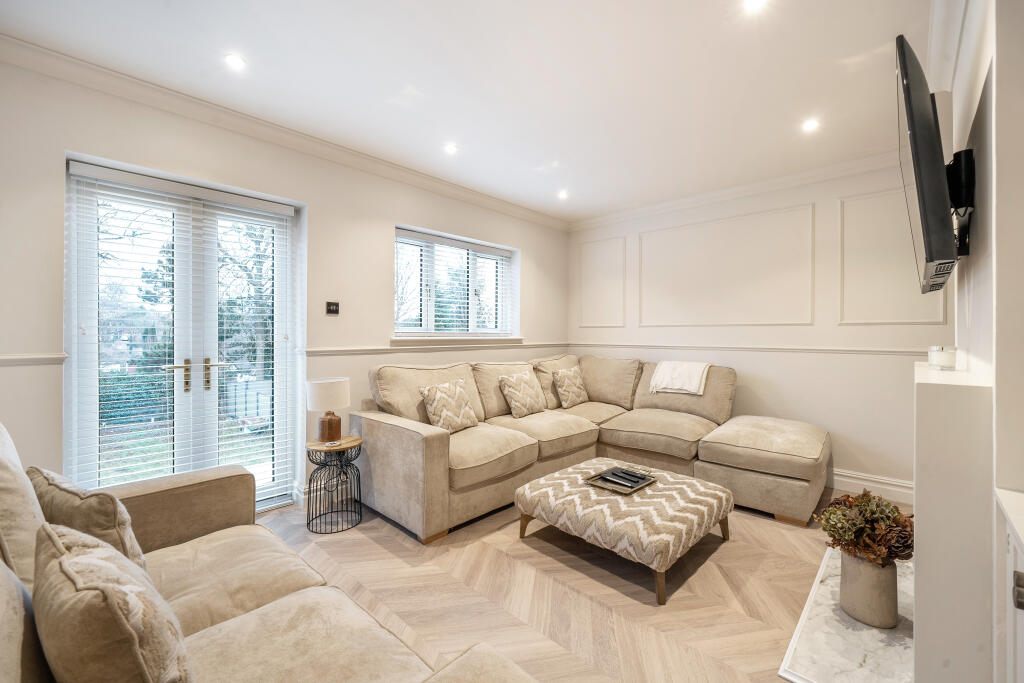 Additional image 9 of Coulsdon Road, Coulsdon, CR5