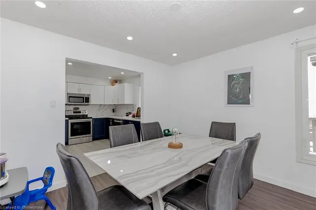 Additional image 17 of 85 High Acres Cres