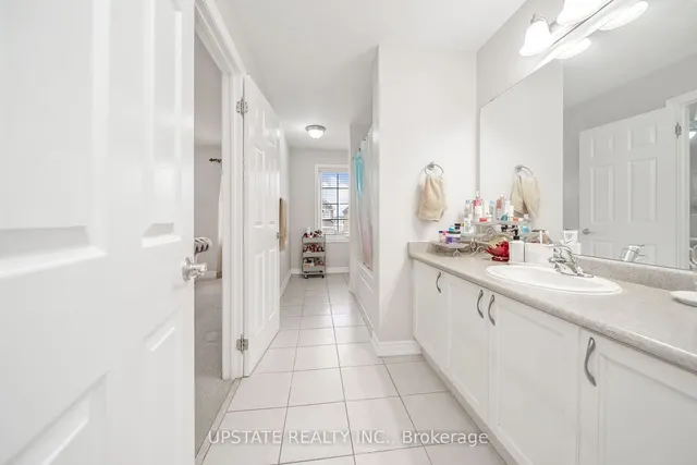 Additional image 38 of 32 Lauderhill Rd