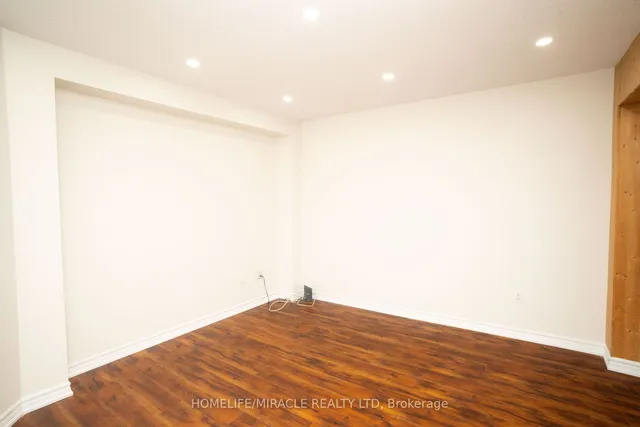 Additional image 10 of 23 Piane Ave