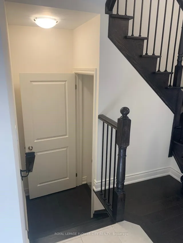 Additional image 10 of 21 Dale Meadow Rd