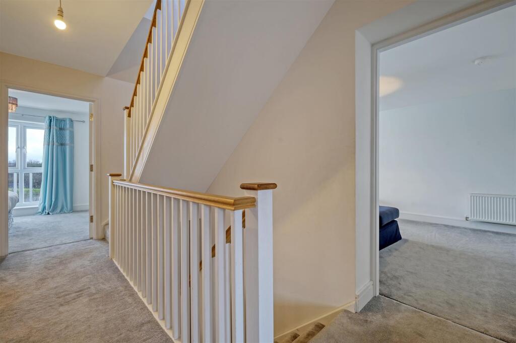 Additional image 15 of Grantham Drive, Chelmsford