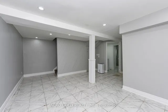 Additional image 31 of 14 Hayden Crt