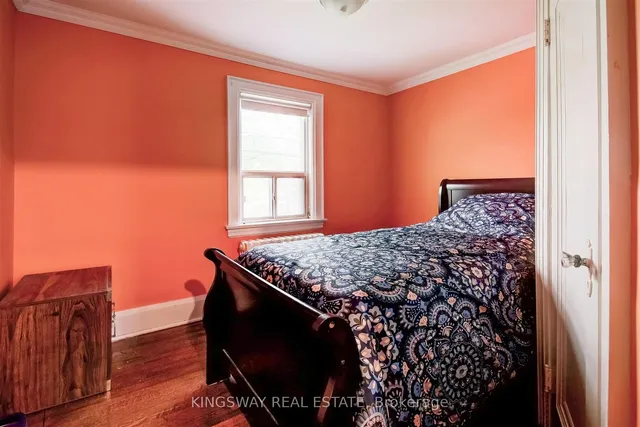 Additional image 12 of 17 Mulholland Ave