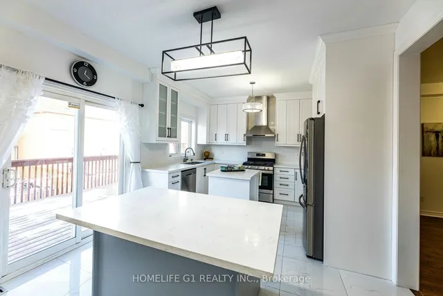 Additional image 8 of 25 Oblate Cres