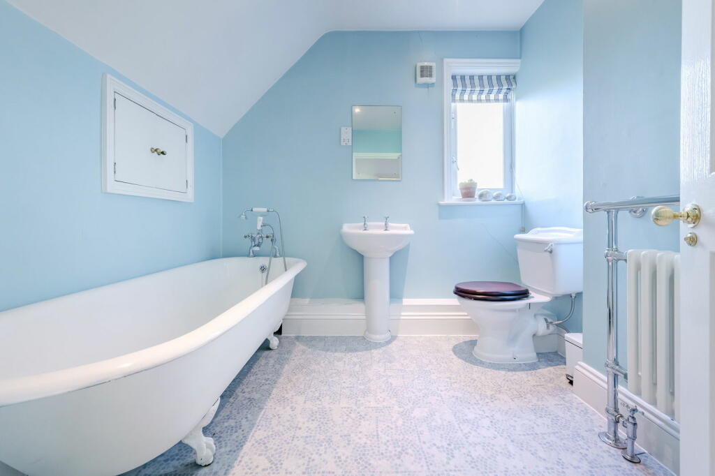 Additional image 30 of Queens Park Road, Caterham, CR3