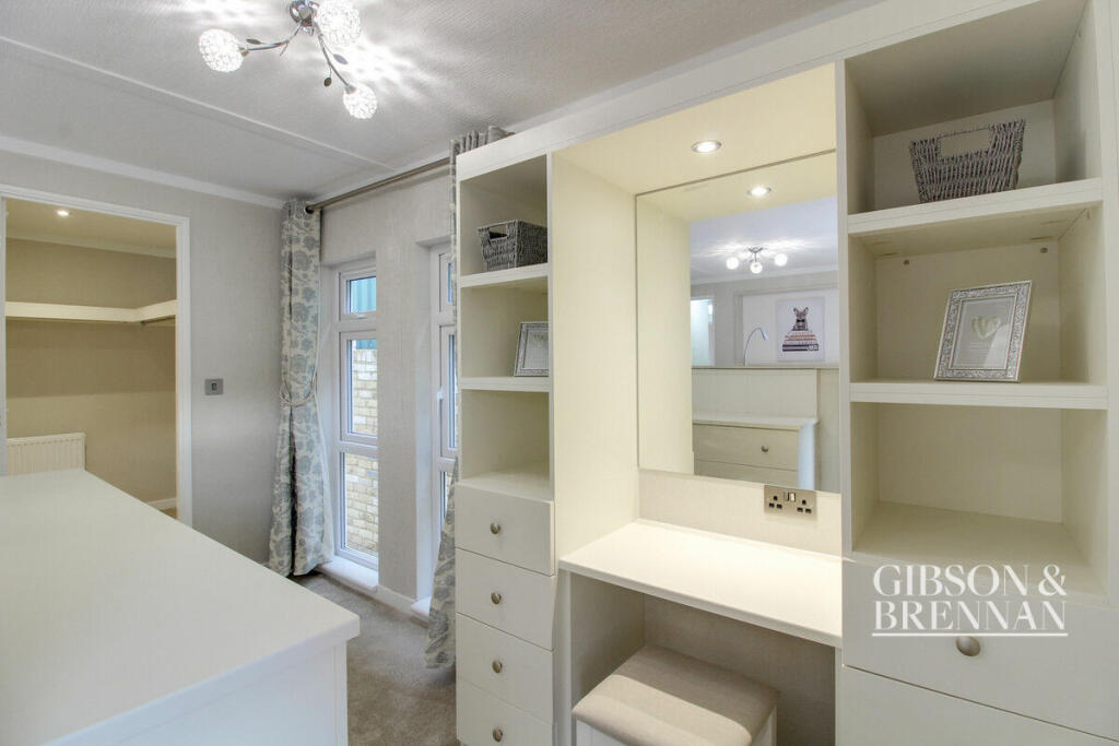 Additional image 23 of Hawkswood Road, Billericay, CM11