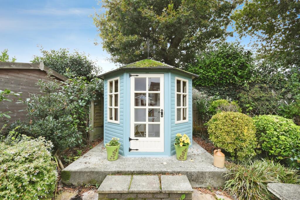 Additional image 19 of Lilford Road, Billericay