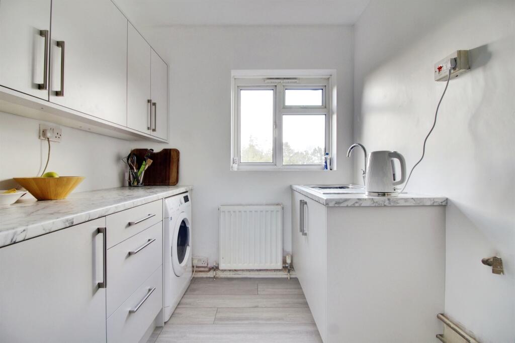 Additional image 6 of The Hill, Harlow