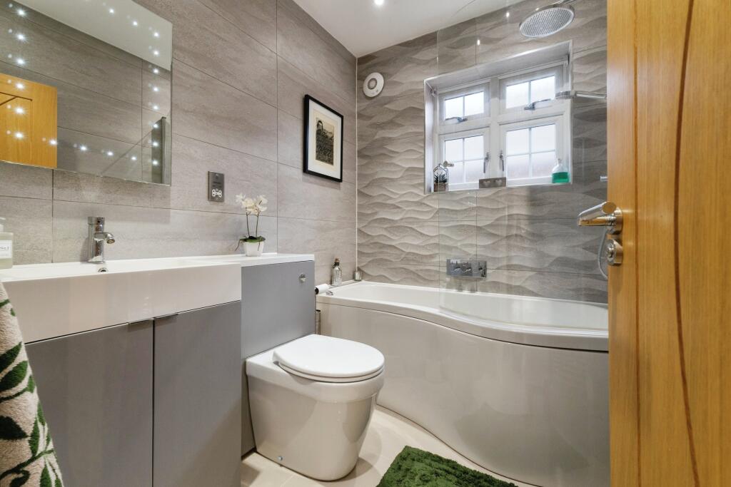 Additional image 8 of Crewes Avenue, Warlingham, CR6