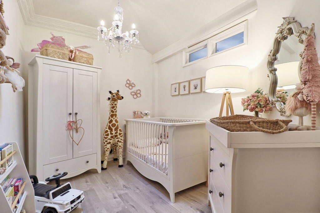 Additional image 13 of Essex Road, Burnham-on-crouch, CM0 8EQ