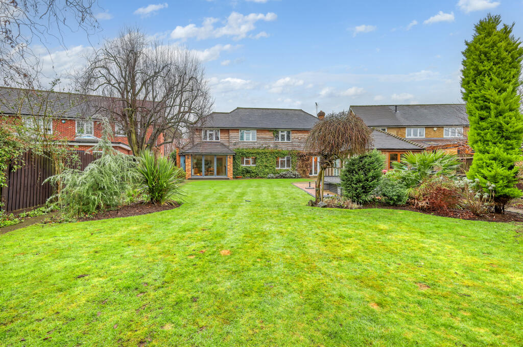 Additional image 2 of Willow Green, Ingatestone, CM4