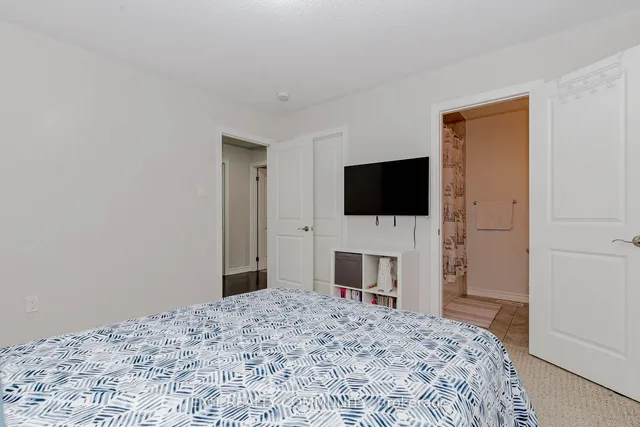 Additional image 20 of 31 Lola Cres