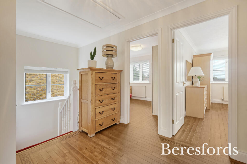 Additional image 17 of Ridgeway, Billericay, CM12