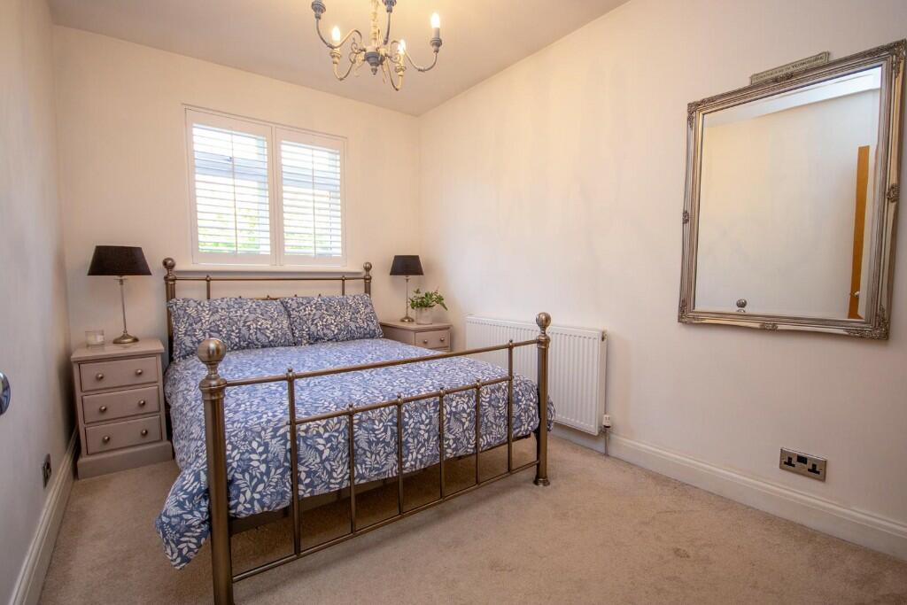 Additional image 12 of Rayleigh Road, Hutton, Brentwood, Essex, CM13