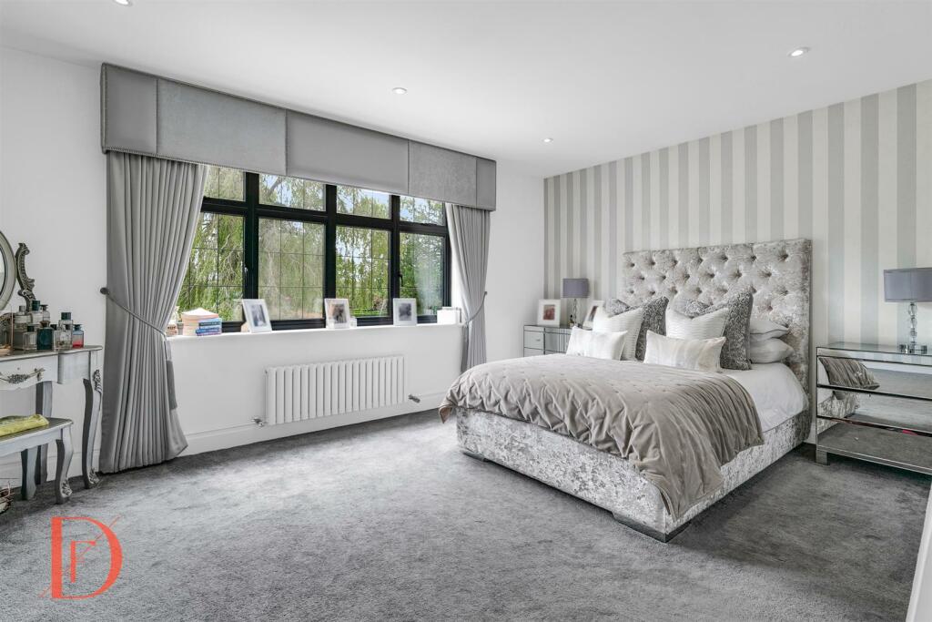 Additional image 35 of Coopersale Lane, Theydon Bois