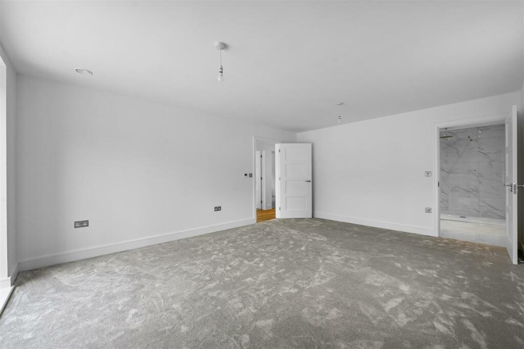 Additional image 6 of New Road, Little Burstead, Billericay