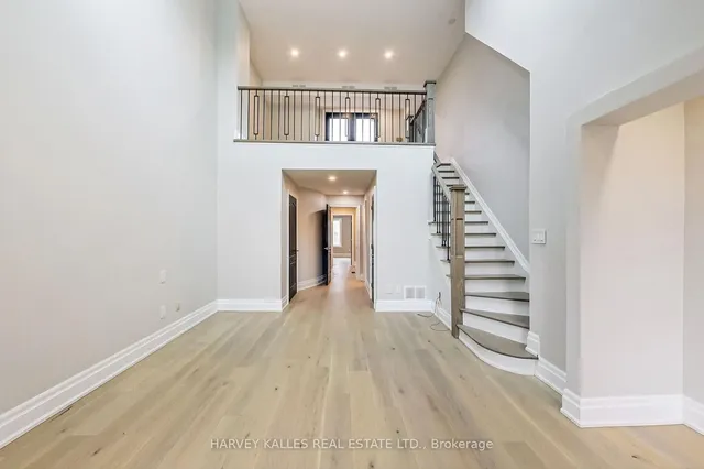 Additional image 21 of 258 Spadina Rd