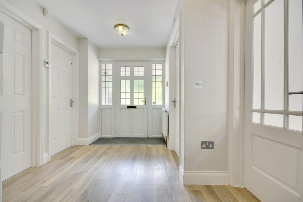 Additional image 15 of The Avenue, Brentwood, CM13