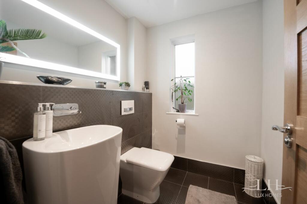 Additional image 34 of Coxtie Green Road, Brentwood