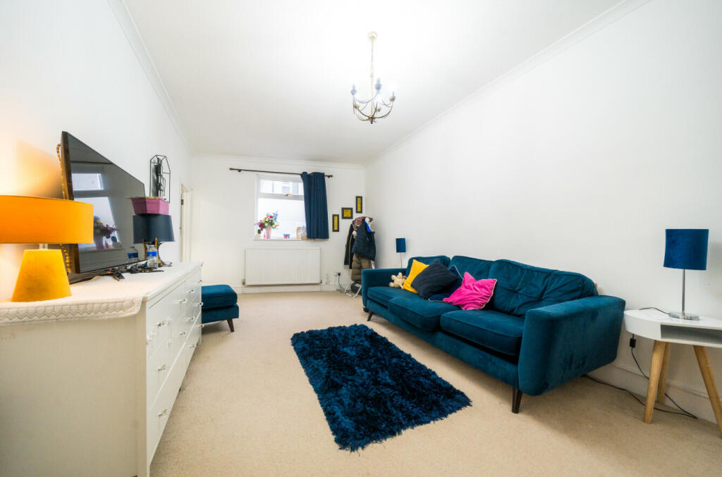 Additional image 10 of Oakwood Avenue, Mitcham, Surrey