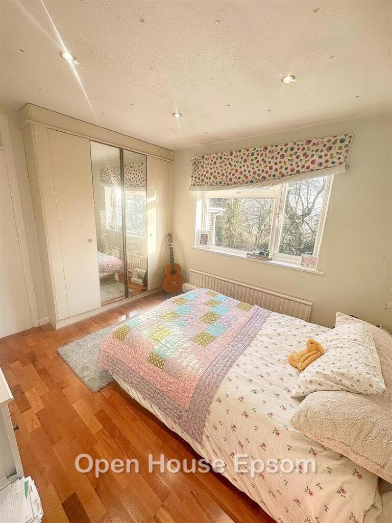 Additional image 35 of Boundary Way, Croydon