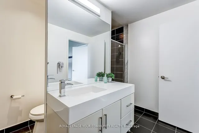 Additional image 30 of 35 Brian Peck Cres Unit 807