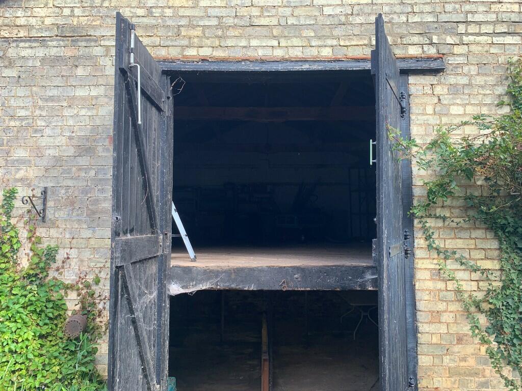Additional image 9 of The Barn & The Granary, Walpole Farm, Cambridge Road, Stansted, Essex, CM24