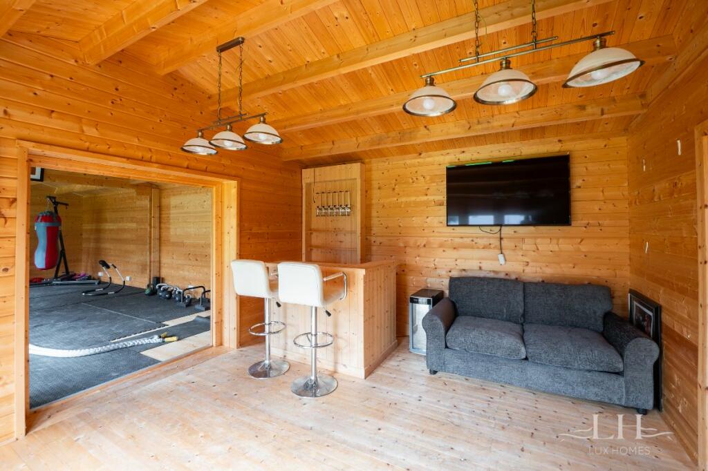 Additional image 41 of Coxtie Green Road, Brentwood