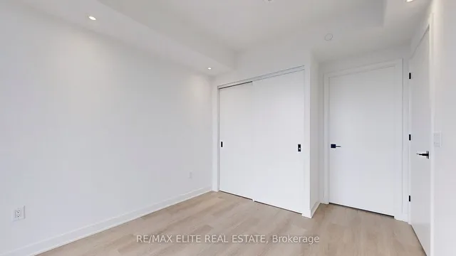 Additional image 19 of 36 Zorra St Unit 2507