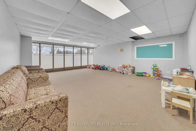 Additional image 37 of 21 Markbrook Lane Unit 801