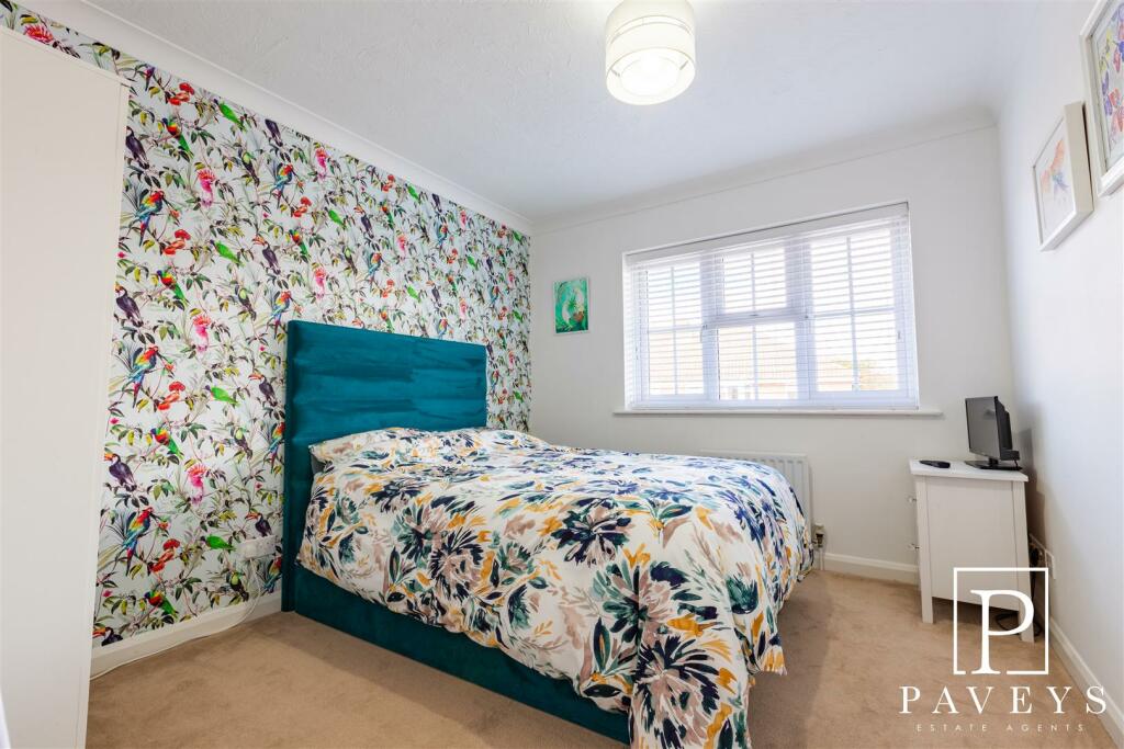 Additional image 18 of Waltham Way, Frinton-On-Sea