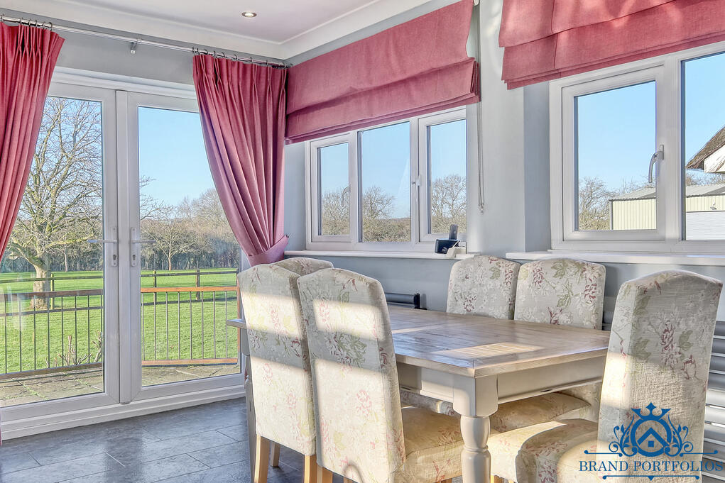 Additional image 17 of Blind Lane, CM2