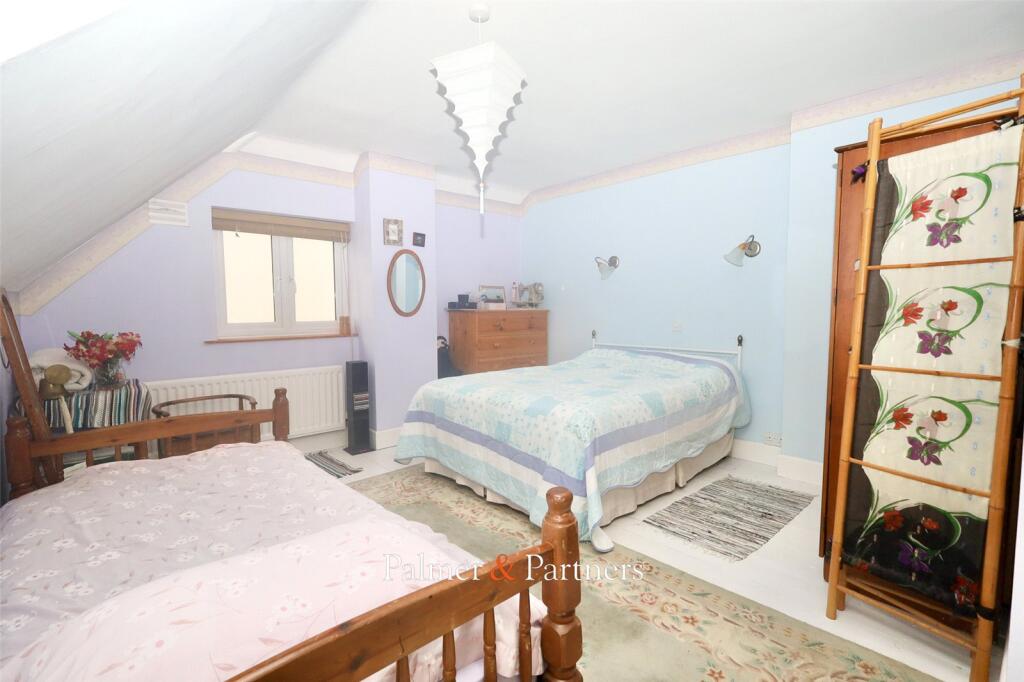 Additional image 12 of Walton Road, Walton on the Naze, Essex, CO14