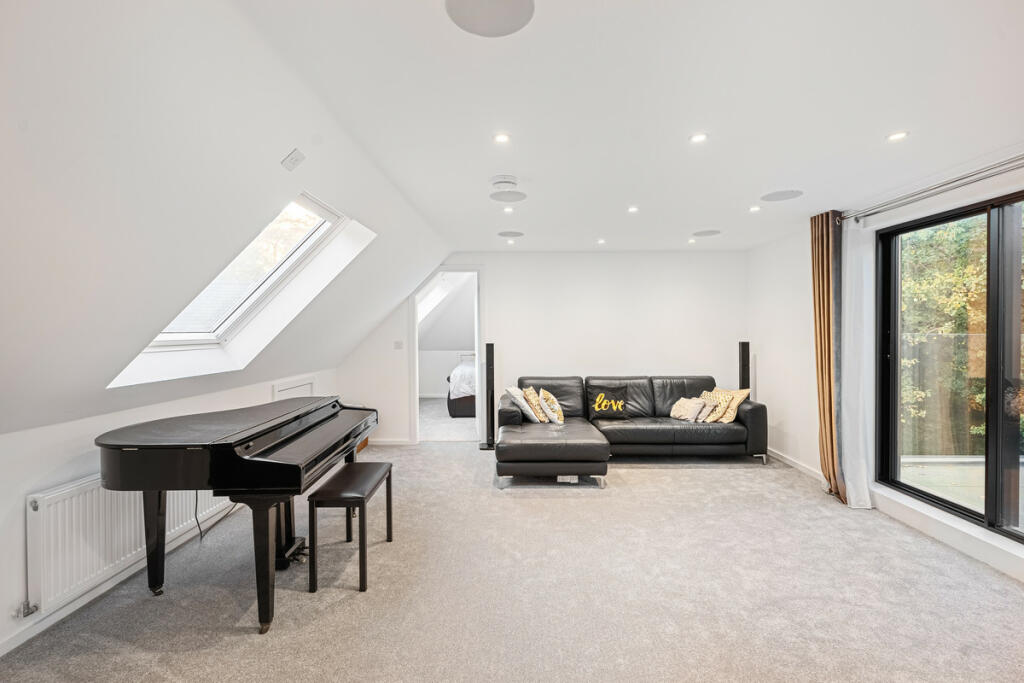 Additional image 21 of Pine Coombe, Shirley, CR0