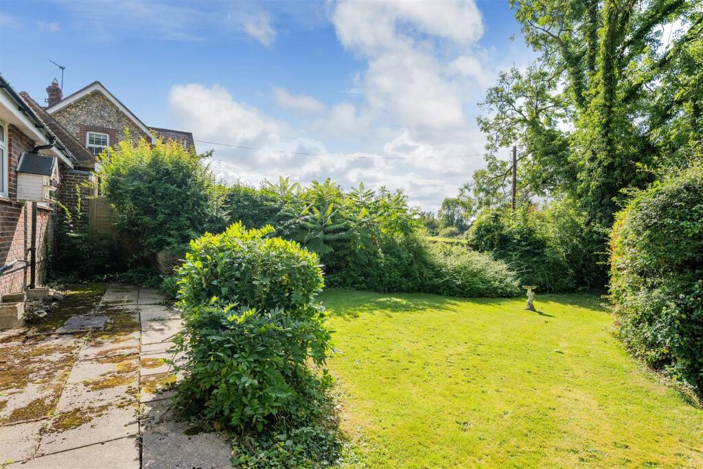 Additional image 14 of High Road, Chipstead, Coulsdon