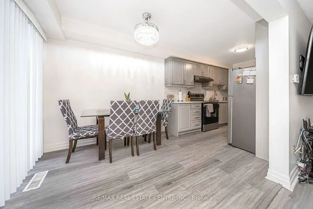 Additional image 16 of 27 Vodden Crt