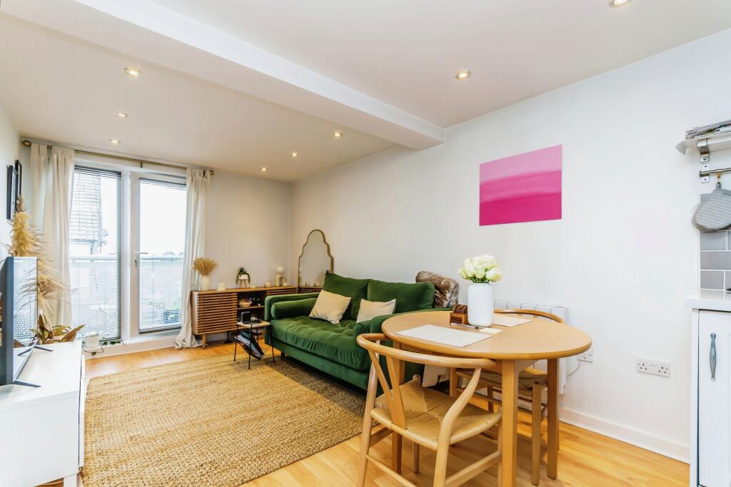 Additional image 12 of Holm Court, Westway, Caterham, Surrey, CR3