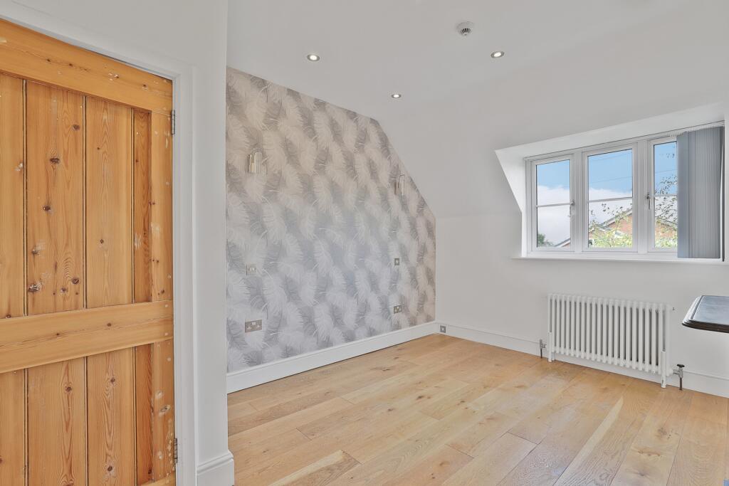 Additional image 18 of Lindsey Street, Epping, CM16