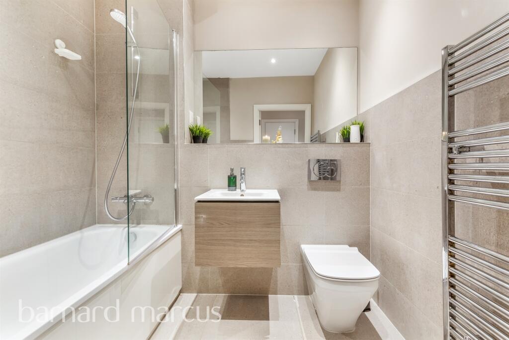 Additional image 11 of Tupwood Lane, Caterham