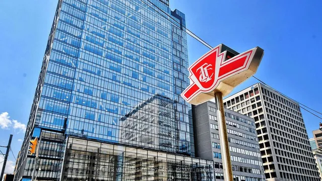 Additional image 34 of 488 University Ave Unit 3307