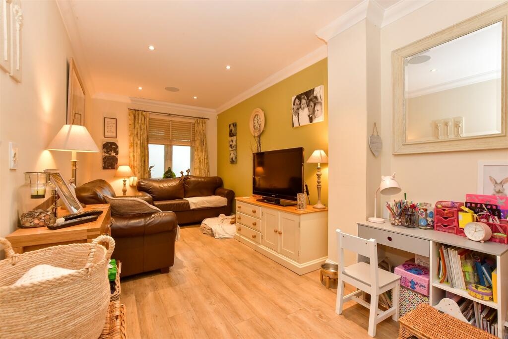 Additional image 12 of Stirling Drive, Caterham, Surrey