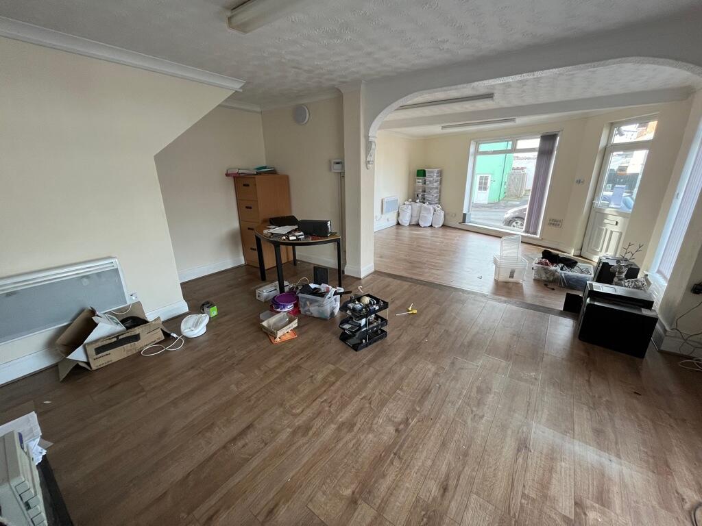 Additional image 6 of 1 Harwich Road, Colchester, Essex, CO4