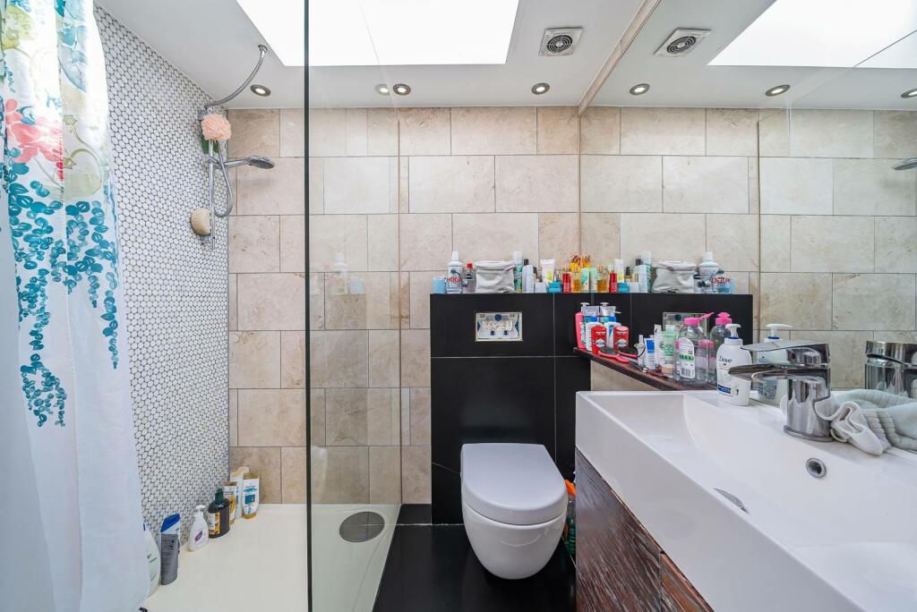 Additional image 9 of Bramcote Avenue, Mitcham, CR4