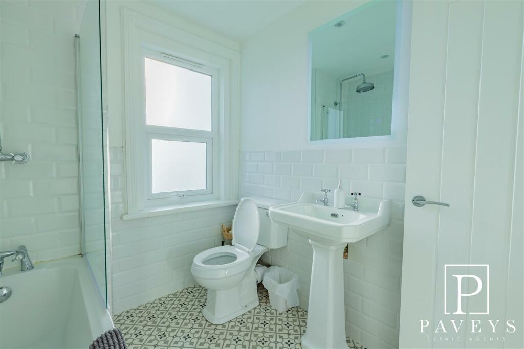 Additional image 22 of Pole Barn Lane, Frinton-On-Sea