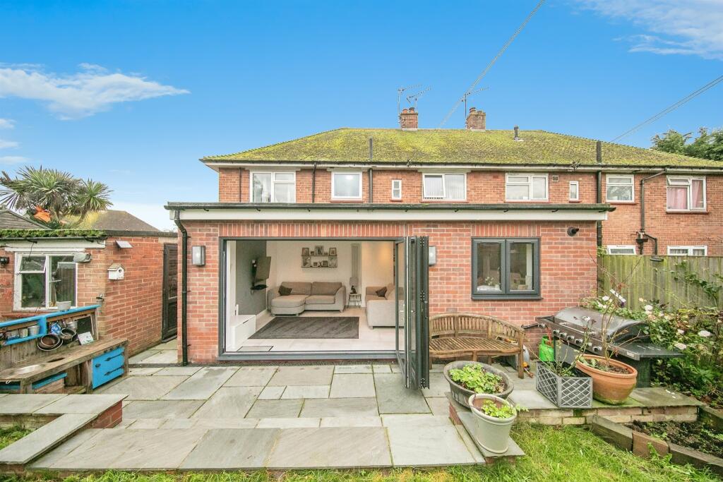 Additional image 16 of Bay View Crescent, Little Oakley, Harwich
